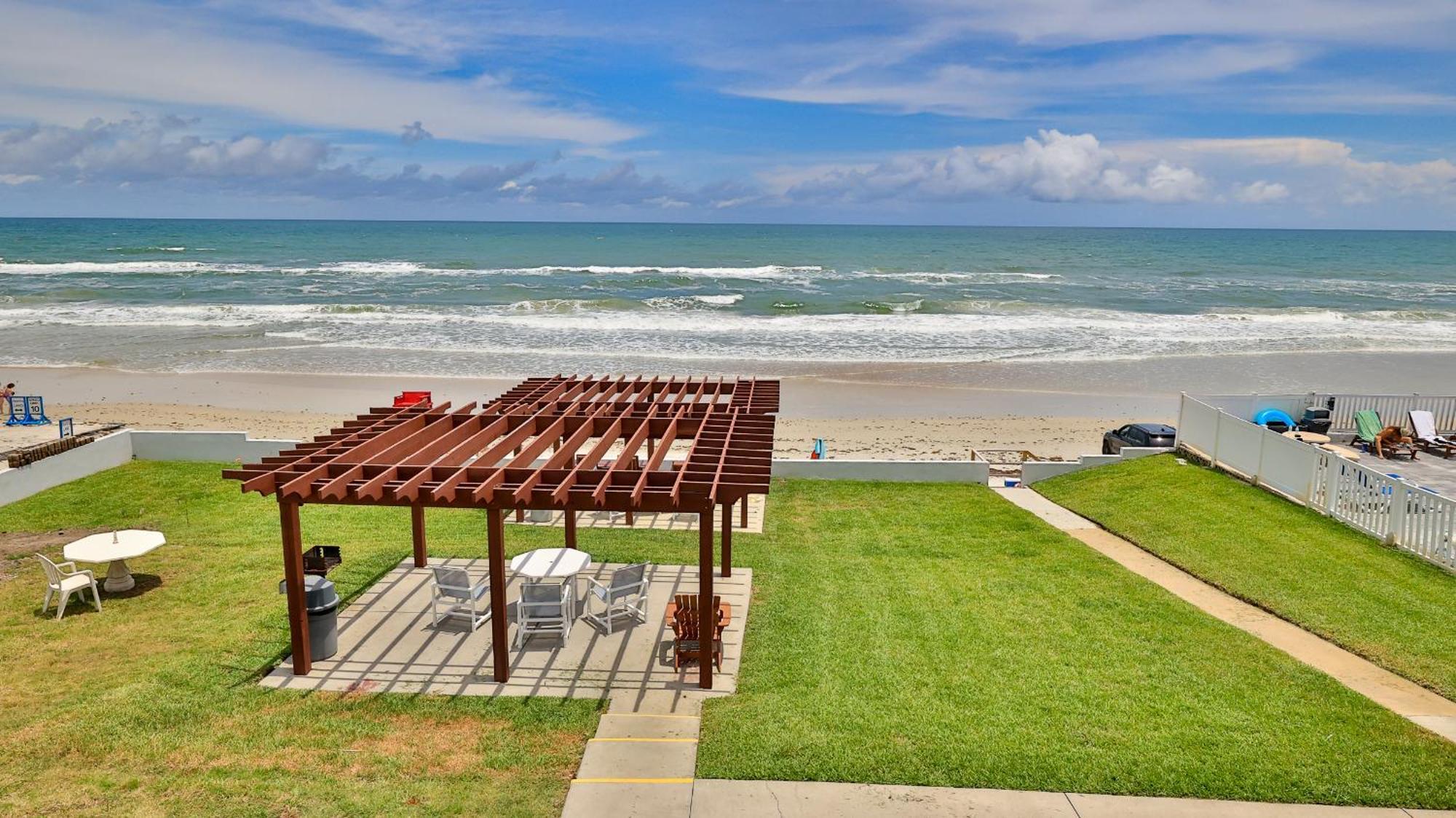 Driftwood Beach Motel Ormond Beach Exterior foto